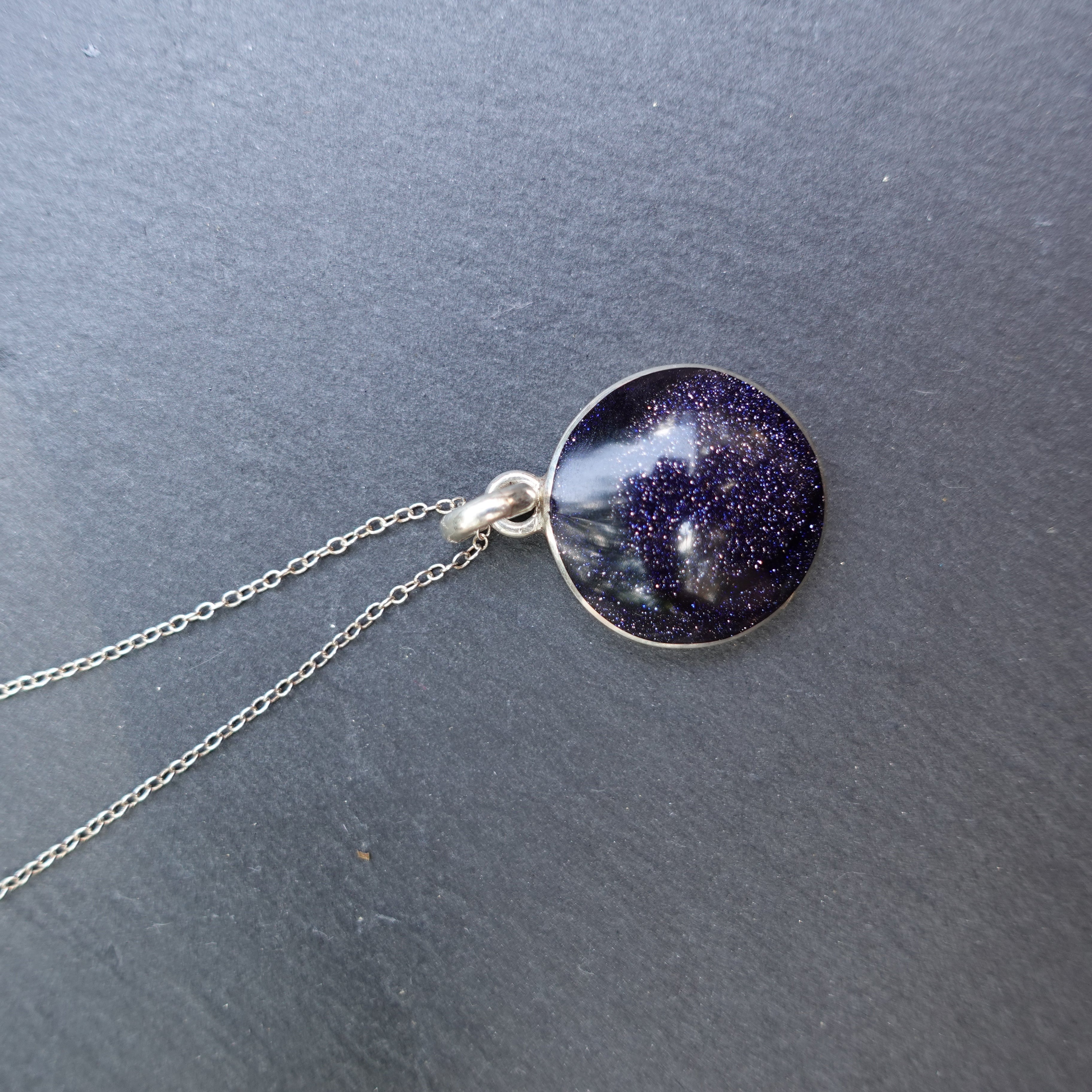 Blue Sandstone and silver 950 round necklace