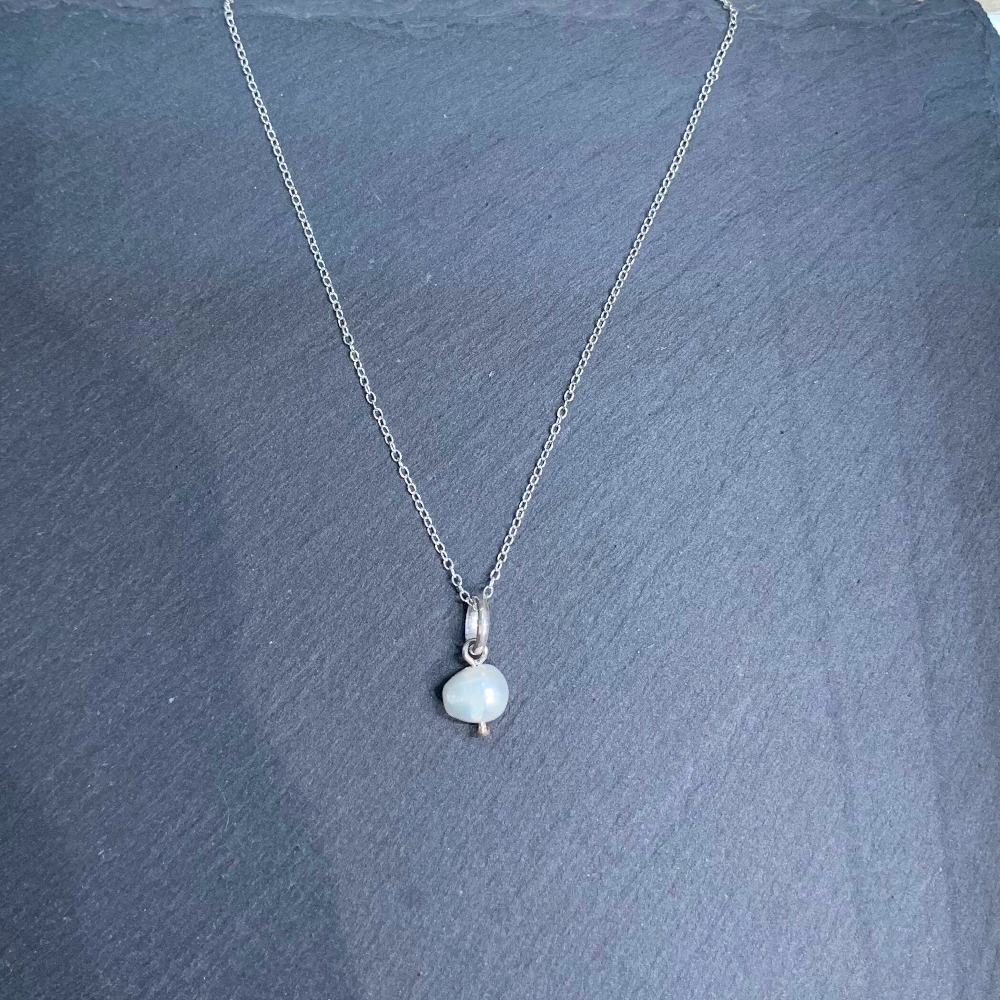 Fresh pearl and silver 950 drop necklace