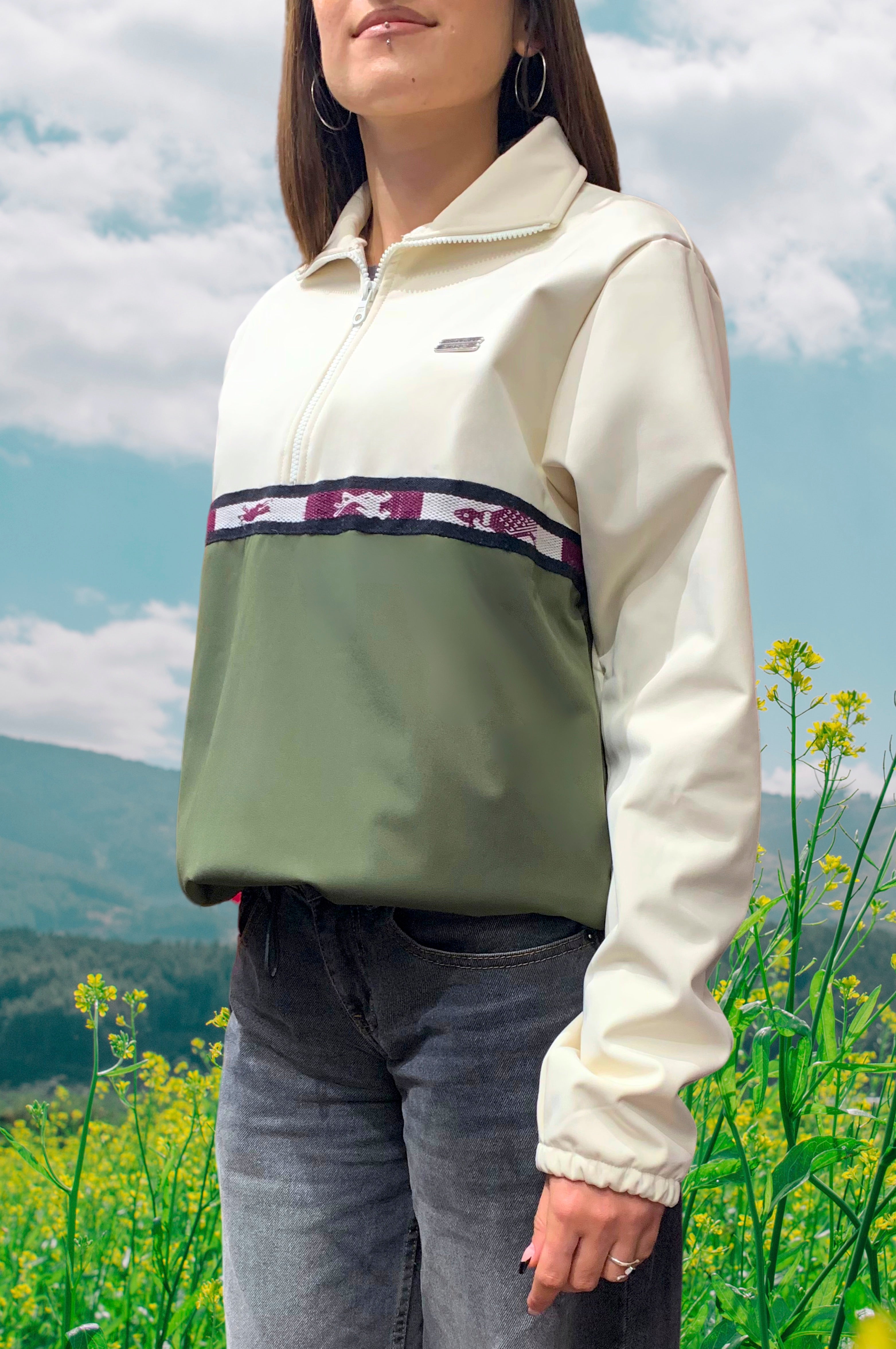 Unisex green and cream 1/4 zip waterproof fleece pullover