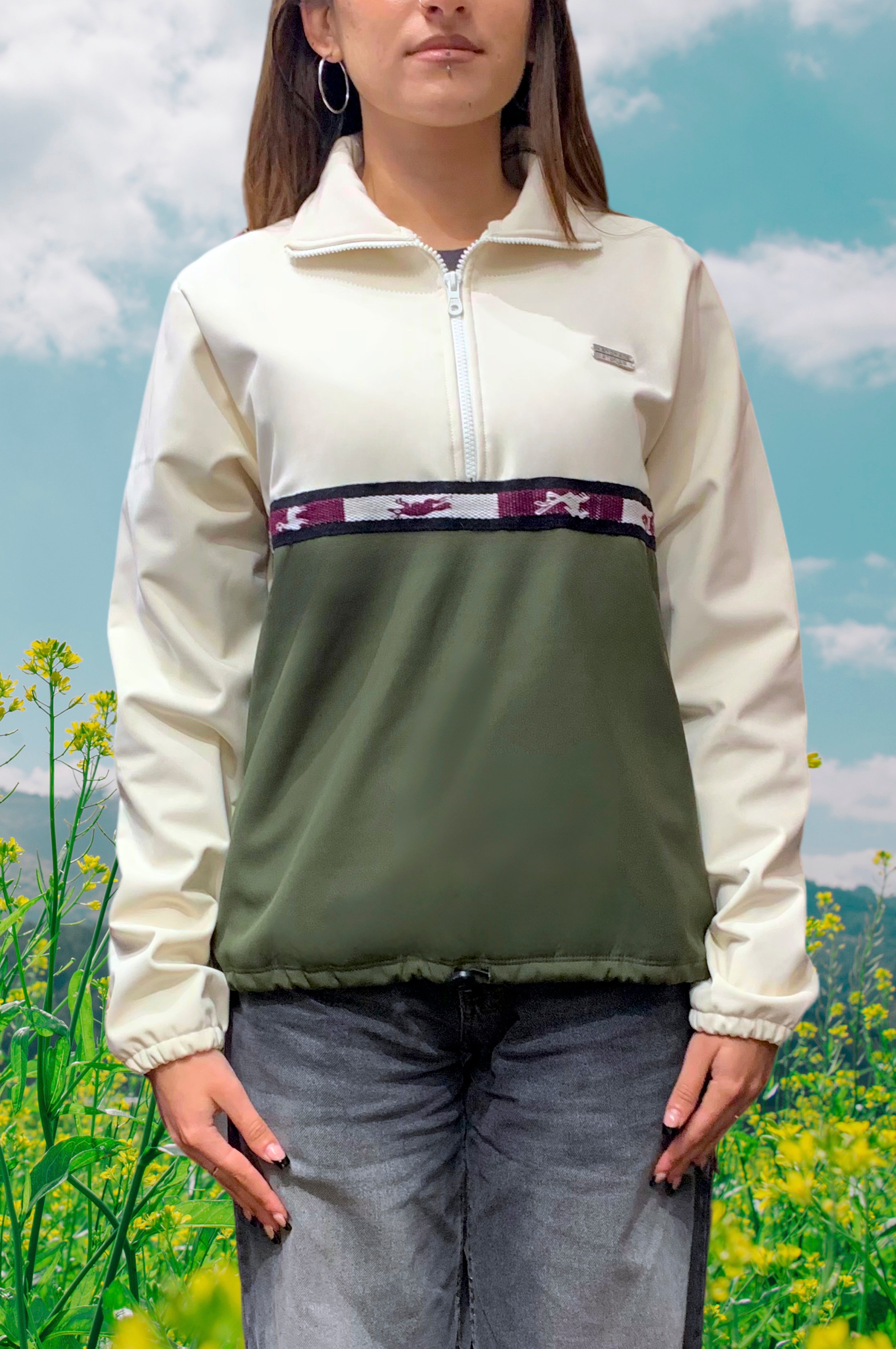 Unisex green and cream 1/4 zip waterproof fleece pullover