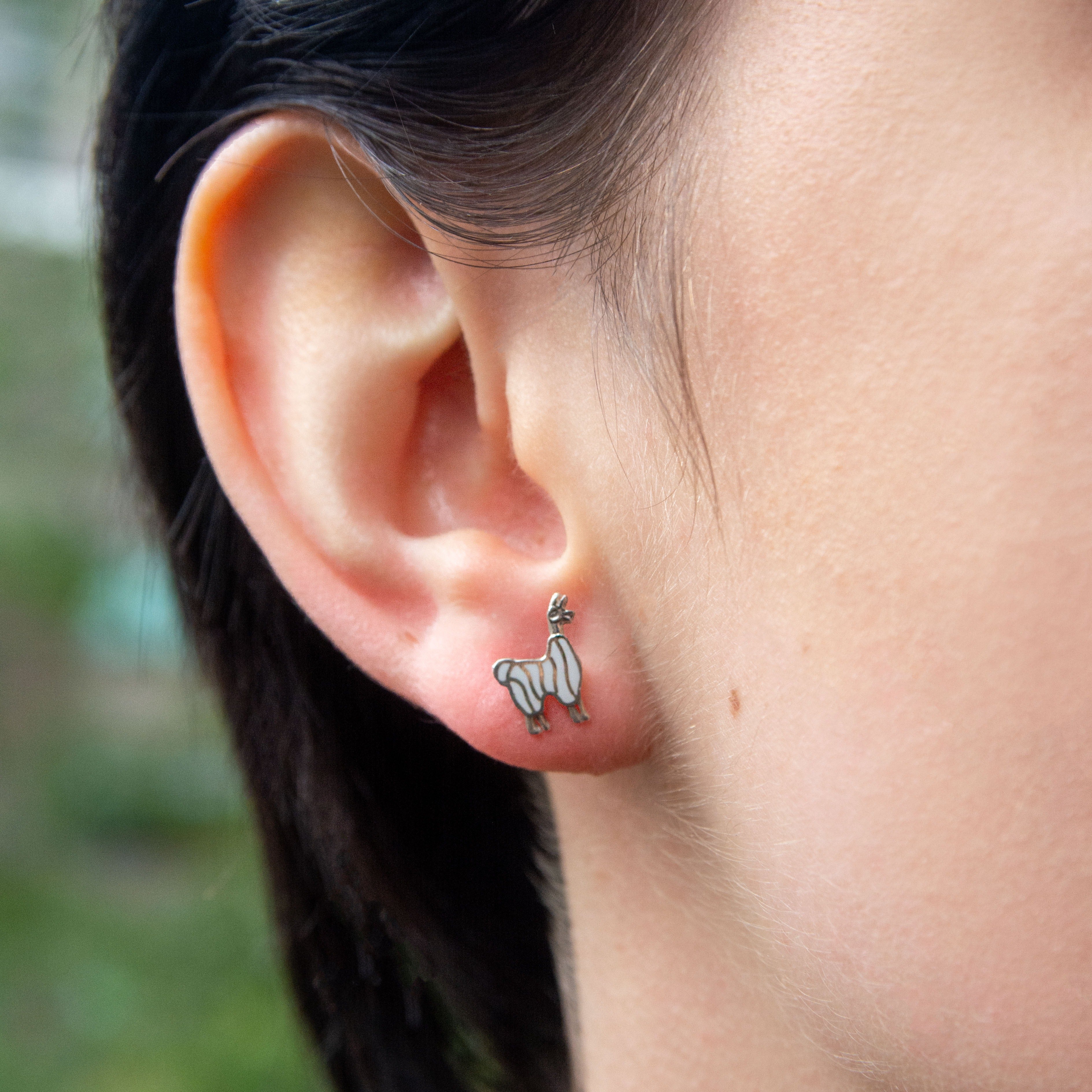 Lama stud earrings Peruvian silver 950