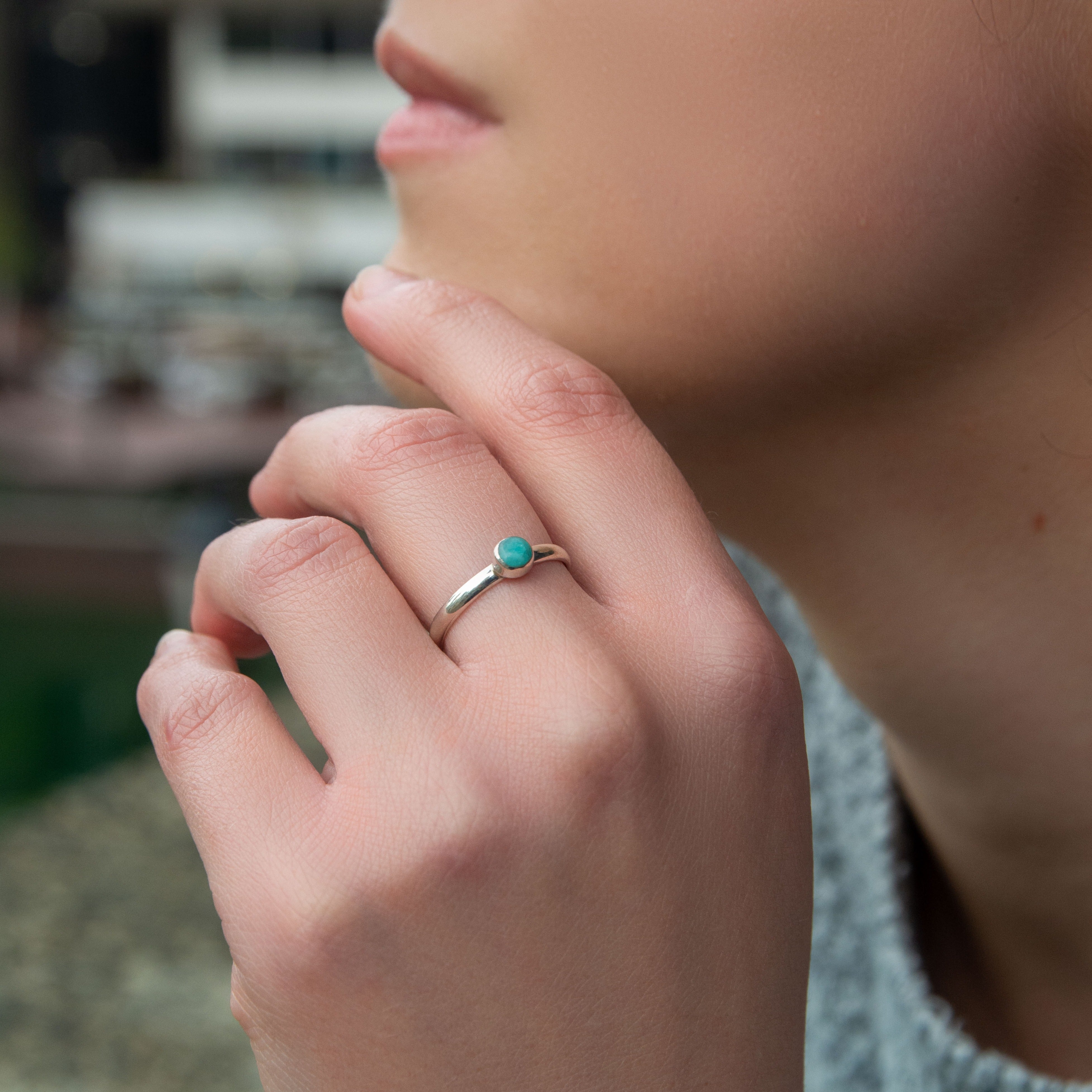 Round amazonite and silver 950 adjustable ring