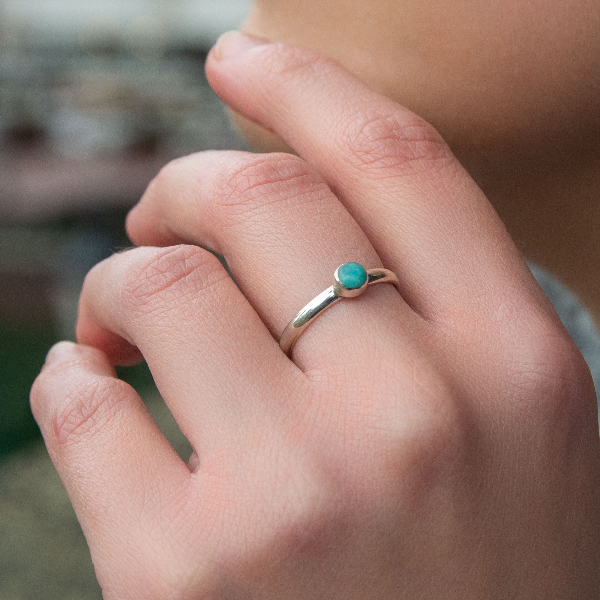 Round amazonite and silver 950 adjustable ring