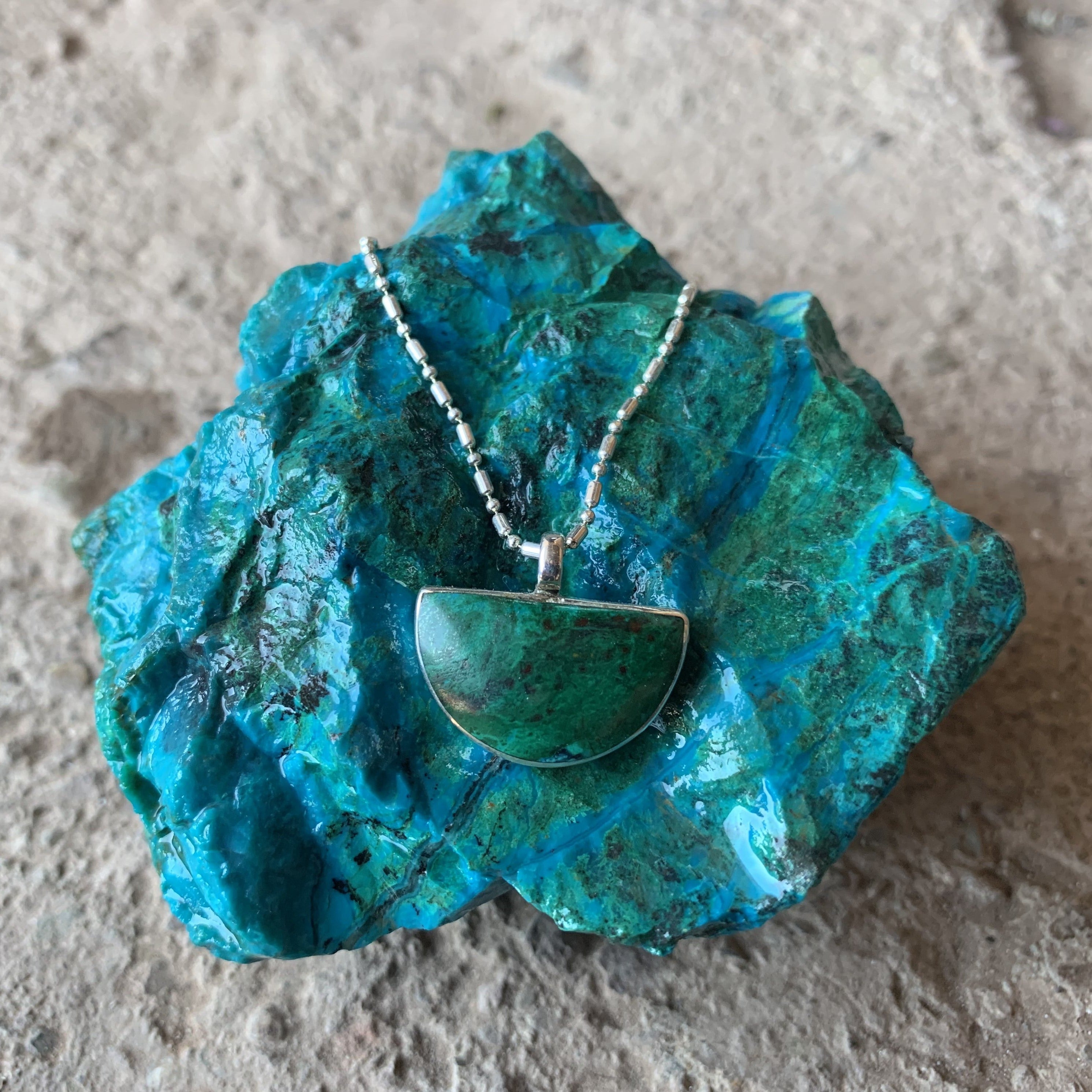 Chrysocolla and silver 950 necklace